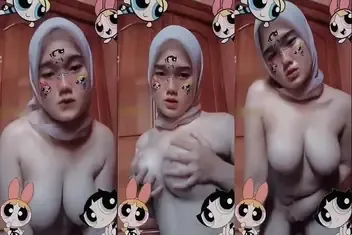 ABG Jilbab Diremas Keras Nangis Keenakan