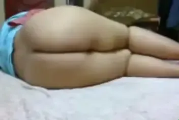 Ngentot Istri Semok Sedang Tidur Sampe Becek